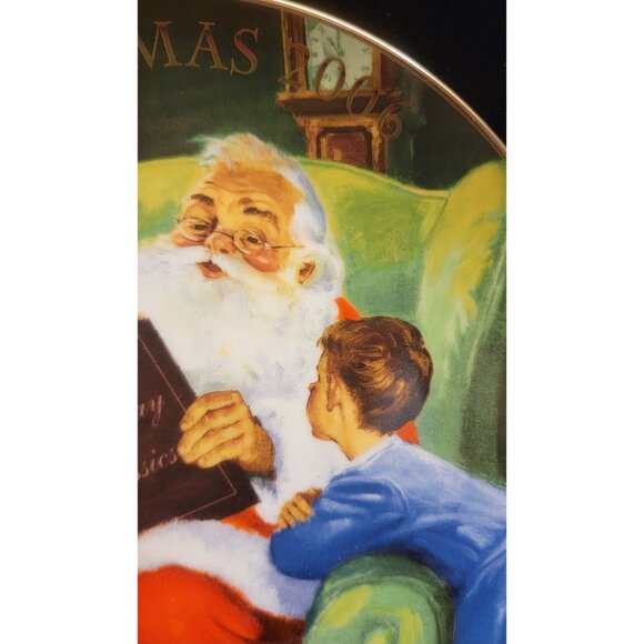Vintage Avon Porcelain Collector's Plate "Storytime with Santa" - Picture 6 of 10
